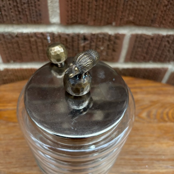 Cracker Barrel Exclusive Glass Pot and metal top Honey with spoon - Picture 2 of 8